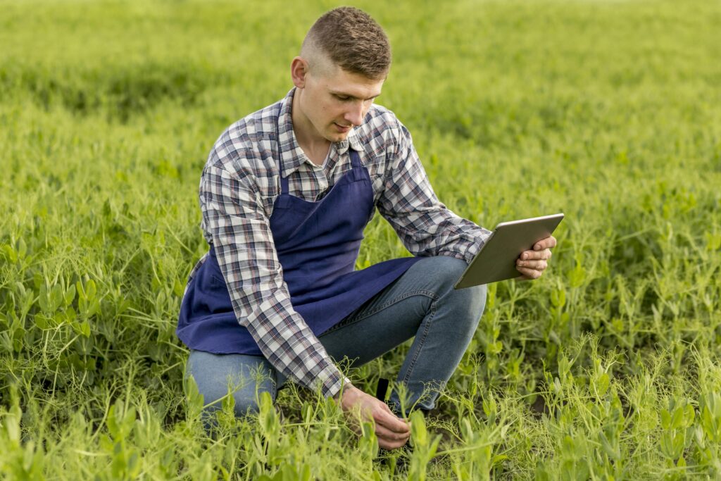 How to Integrate Technology with Traditional Farming