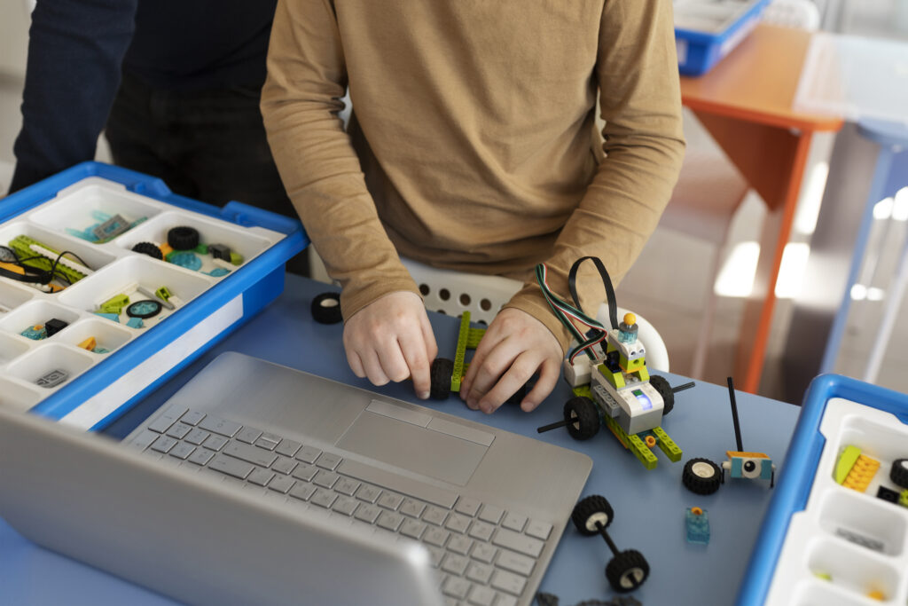 How to Make Technology in Infinite Craft: The Complete Guide