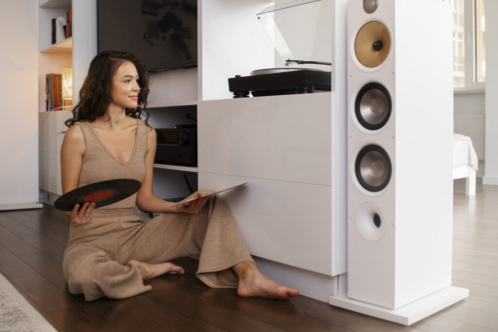 focal 301 vs kef